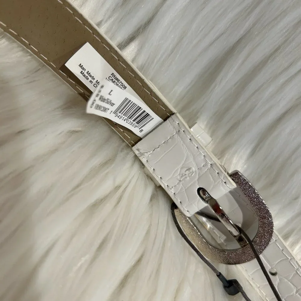 Vince Camuto new tag